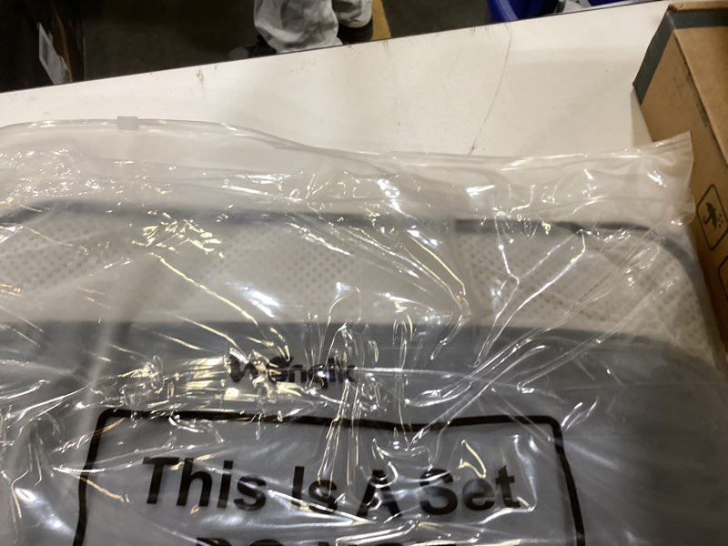 Condition photo showing New/Like New for Wenqik USB Portable Heated Seat Cushion 17.72"x17.72" Heated Stadium Seat Cover 3 Mode Adjustable Heated Seat for Outdoors with Back Support Heating Pad for Chair at Work Office Bench (Black,2 Pcs)