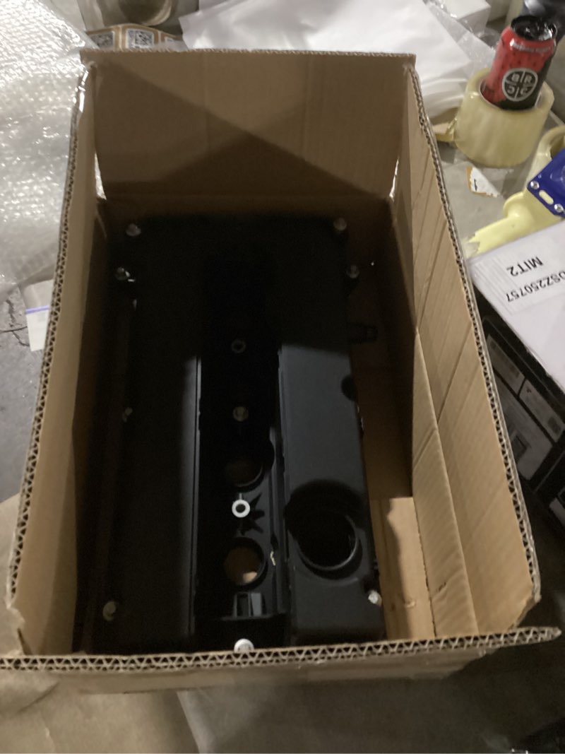 Condition photo showing Good Condition for Engine Valve Cover, Fit for Chevy Cruze 2010-2016, Sonic 2012-2018, Trax 2013-2020, Aveo 2009-2011, Aveo5 2009-2011, G3, G3 Wave, Astra, L4 1.6L 1.8L, with Gasket, Bolt, Oil Cap, OE 55558673