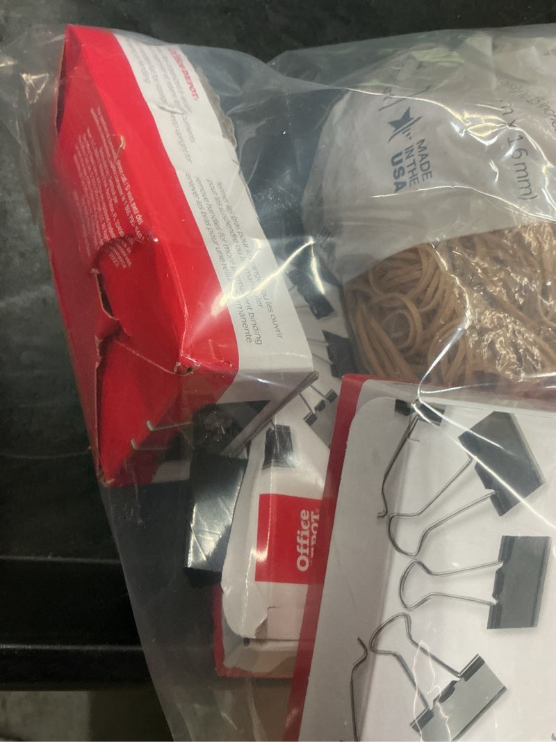 Condition photo showing Good Condition for set of 4 miscellaneous office supply items (3 boxes medium binder clips, 1 bag size 16 rubber bands)