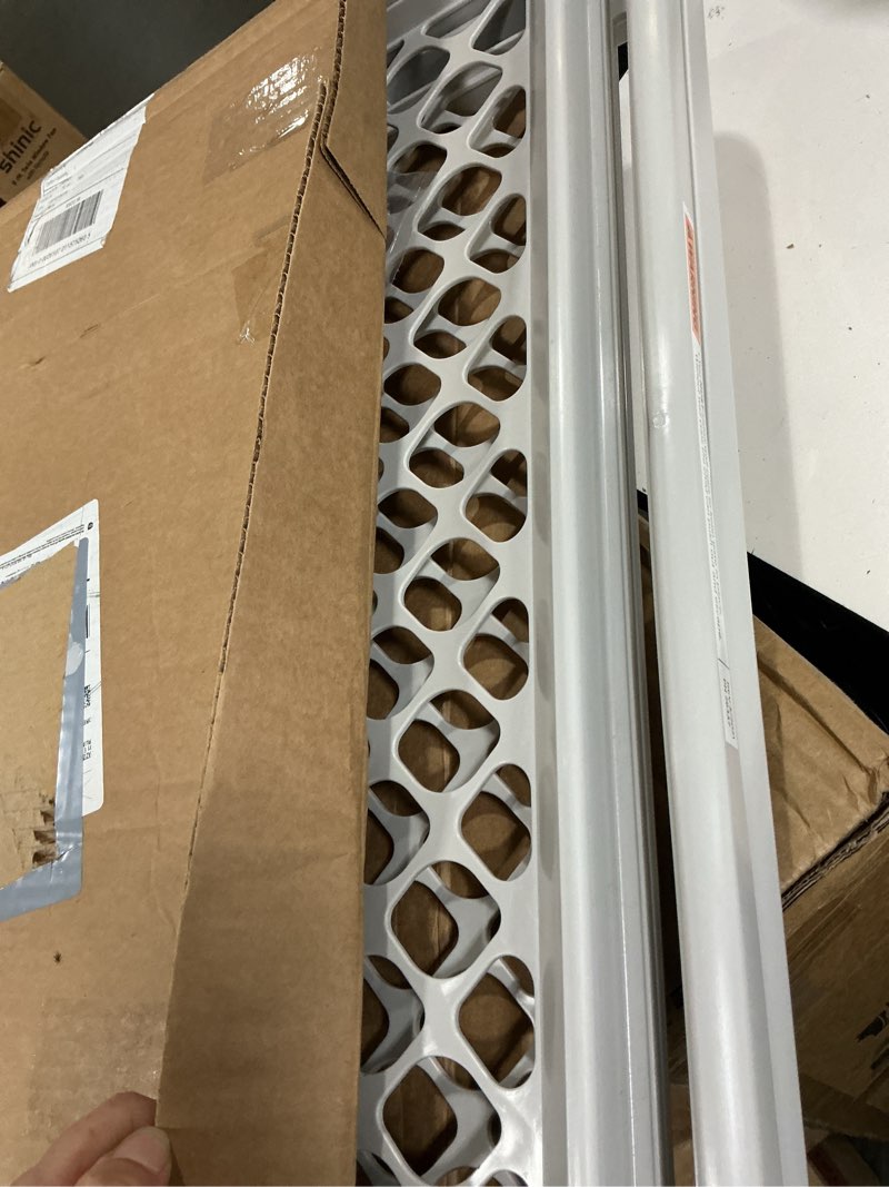 Condition photo showing Good Condition for north states 5-way pet gate, model# 8619