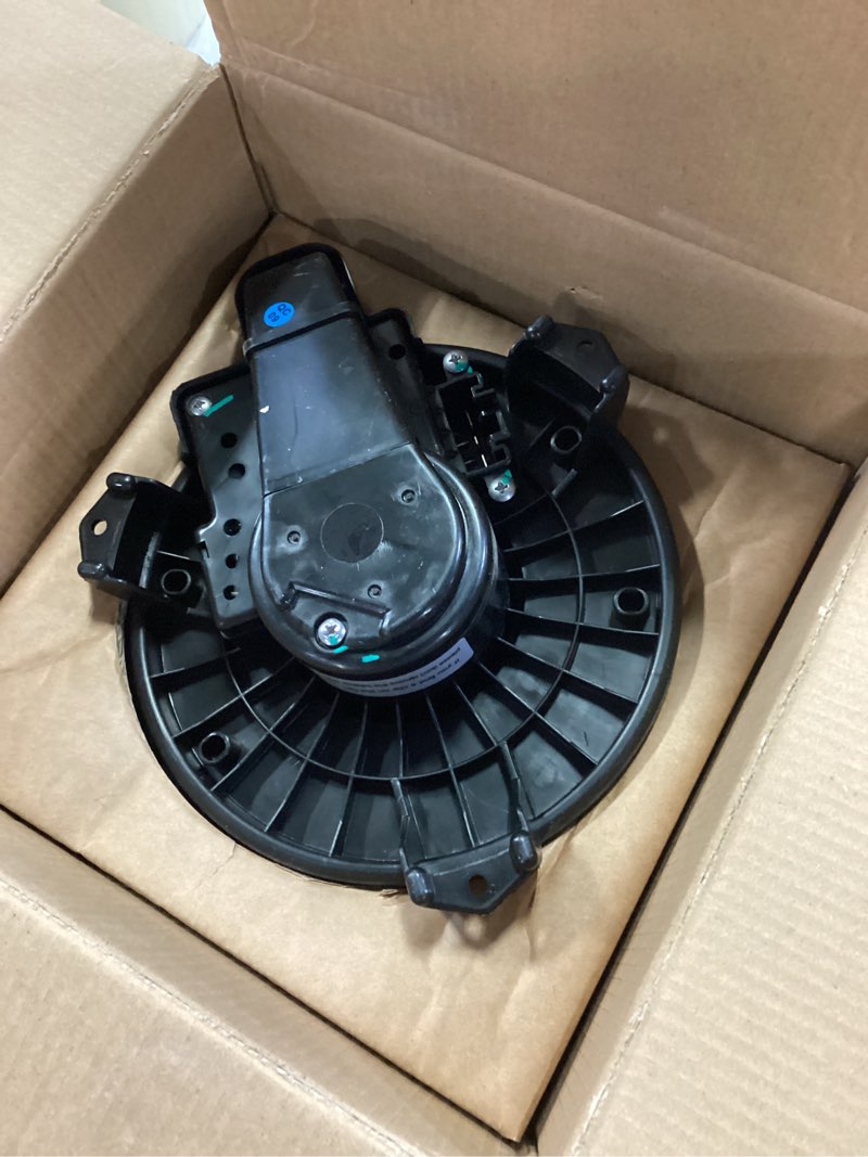 Condition photo showing Good Condition for Marsflex Front Blower Motor for Toyota Tundra Camry 4Runner Highlander Venza Avalon 2007 2008 2009 2010 2011 2012 2013 2014 2015 2016 2017 2018, for 2007-2019 Lexus OE: PM9351 75830 871030E040 700215