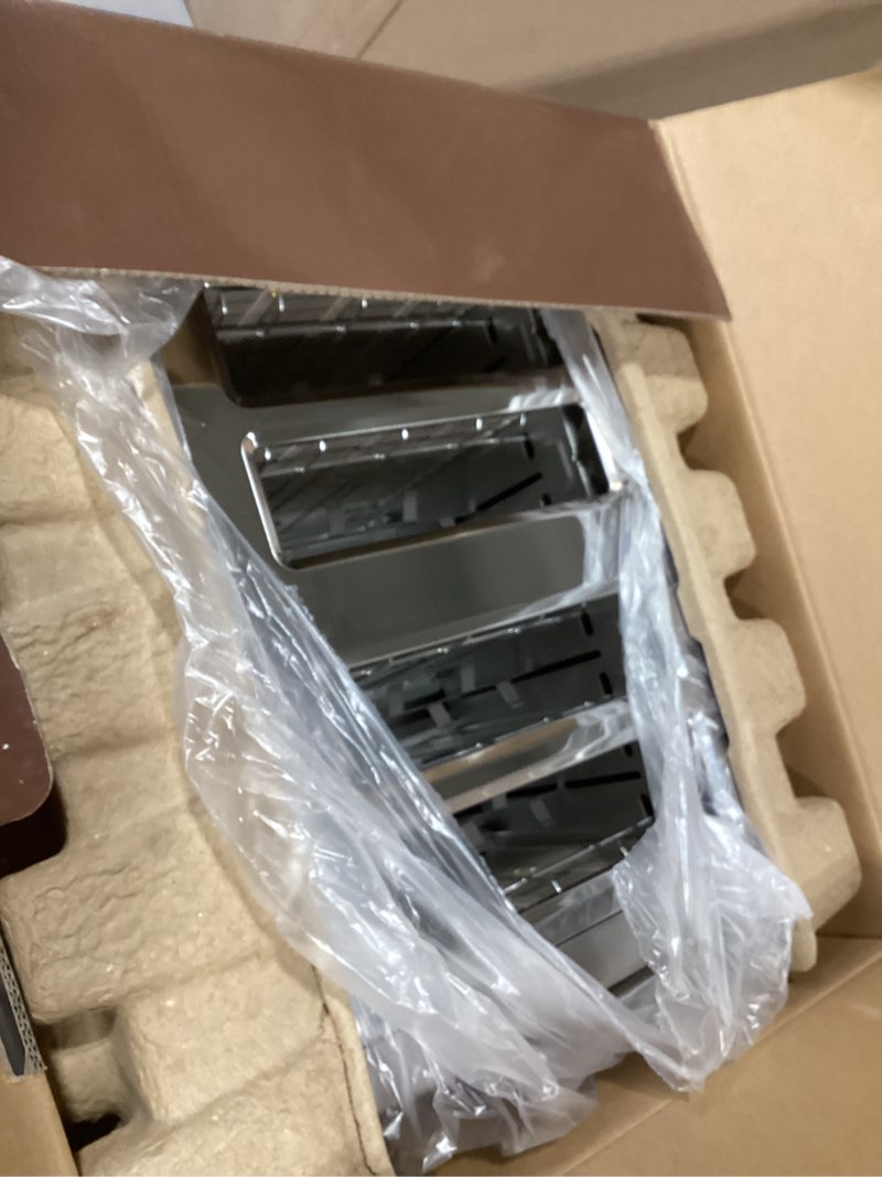 Condition photo showing Good Condition for Similar product Amazon Basics 4 Slice Toaster, 6 Browning Settings, Removable Crumb Tray, Bagel and Defrost Function, Cancel Button, 1600W, Black Black 4 Slice Toaster