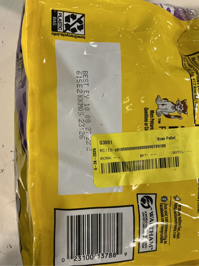Condition photo showing Good Condition for best by 10/08/27)temptations tasty chicken crunchy cat treats - 48oz