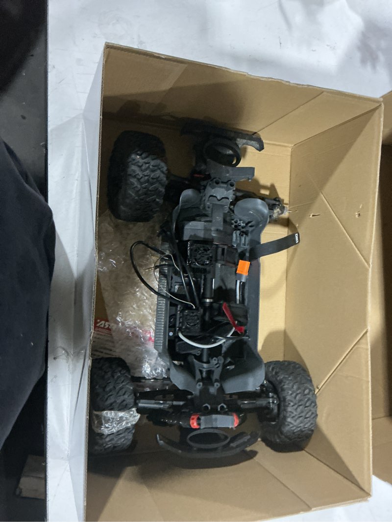 Condition photo showing As Is for arrmarc truck 1/10 big rock 4x4 223s blx brushless street truck rtr (batteries and charger not included) with dsc, (green), ara4312v4t2