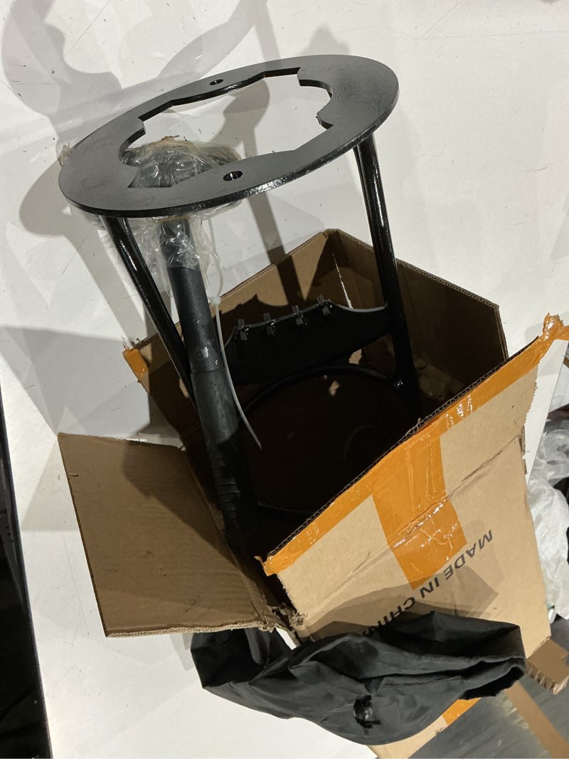 Condition photo showing Good Condition for clarawood manual log splitter - heavy-duty high carbon steel, 8.66” diameter - ideal kindling wood cutting tool for home, fire pit, campsite - portable or mount - complete with drawstring carry bag