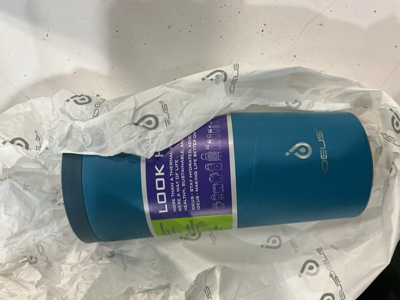 Condition photo showing Good Condition for ideus 17 oz travel coffee mug, double wall vacuum stainless steel insulated coffee tumbler with lid, splash-proof & cup holder friendly, keeps drinks hot/cold, dishwasher safe, peacock blue peacock blue 17 ounces