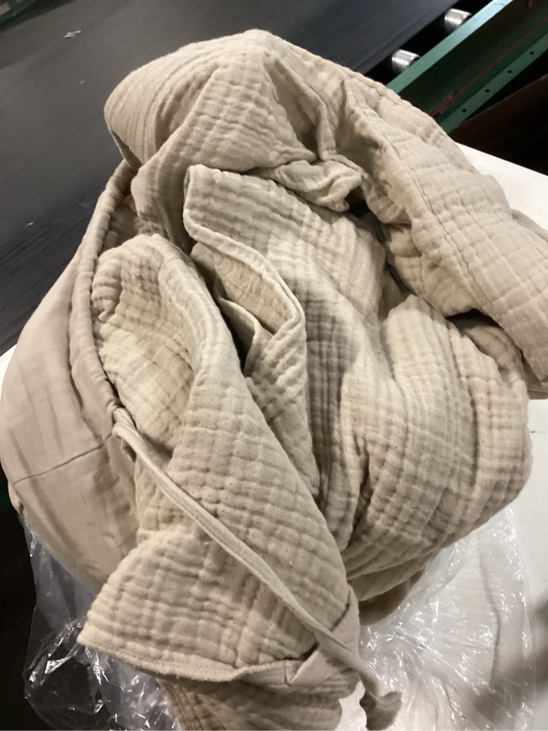 Condition photo showing Good Condition for organic cotton gauze duvet cover set color: dune size: king/cal king