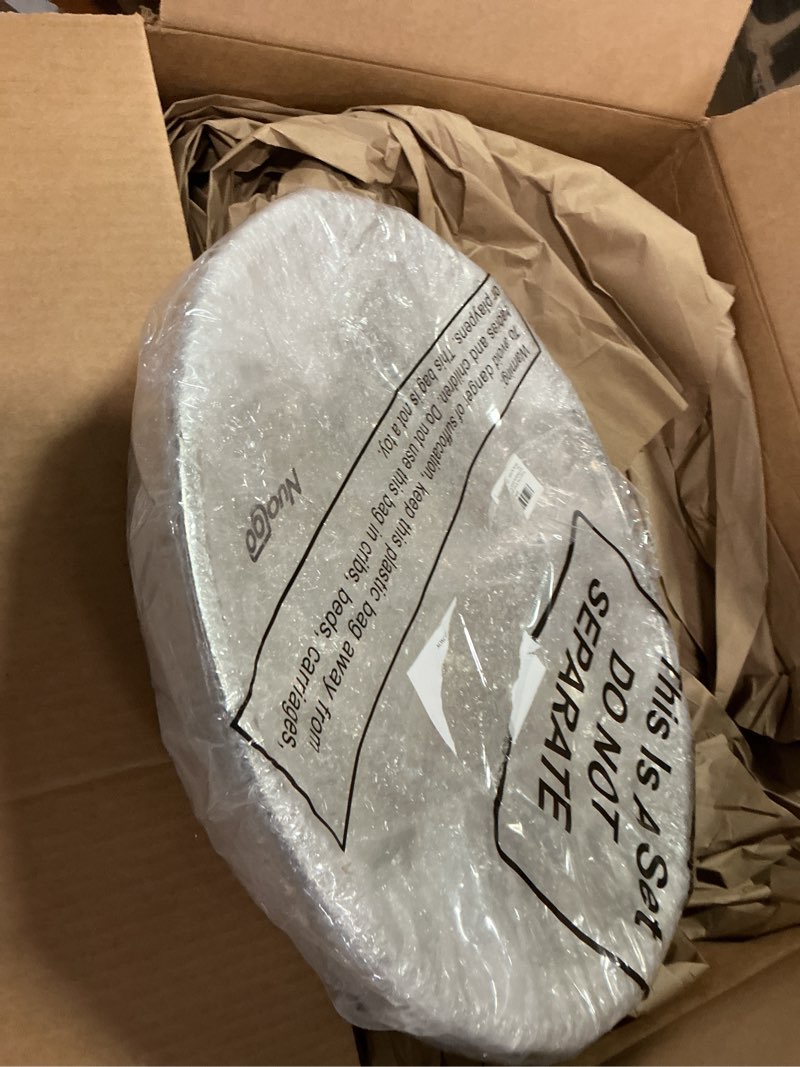 Condition photo showing Good Condition for Nuogo 2 Pcs 16 Inch Large Deep Pizza Pans Stainless Steel Pizza Tray Round Oven Tray Rust Proof Reusable Bakeware Cooking Pan Dishwasher Safe for Baking, Serving, and Displaying Cookie Pie 16 Inch 2