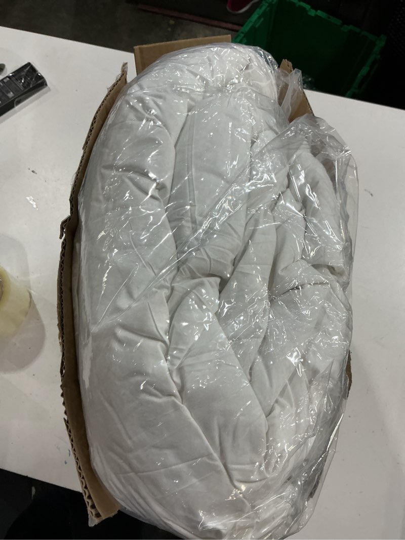 Condition photo showing Good Condition for dwr luxury down feather fibers comforter full/queen, hotel-style fluffy duvet insert, ultra-soft cotton blend fabric, high fill power 46oz medium weight for all season(90x90, white) queen white/medium-weight