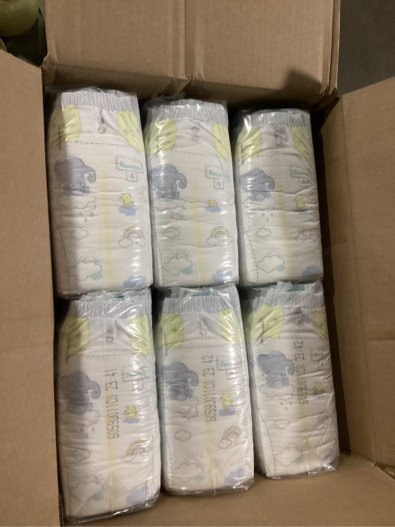 Condition photo showing New/Like New for pampers swaddlers diapers size 4  150 count (select for more options)