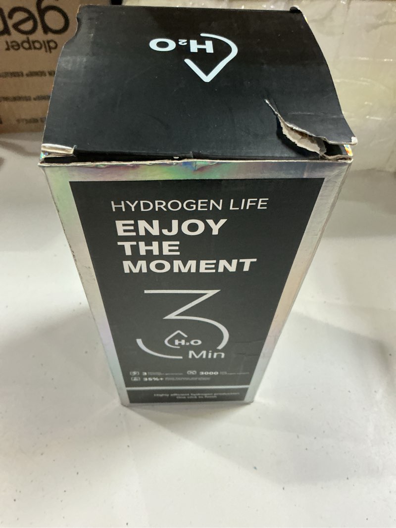 Condition photo showing New/Like New for new upgrade hydrogen water bottle generator?industry top - 24-hour hydrogen lock??no.1 double hydrogen content?| 0 chlorine & 0 ozone | 100% leak-proof seal, sports hydrogen water bottle for gym 01-silver