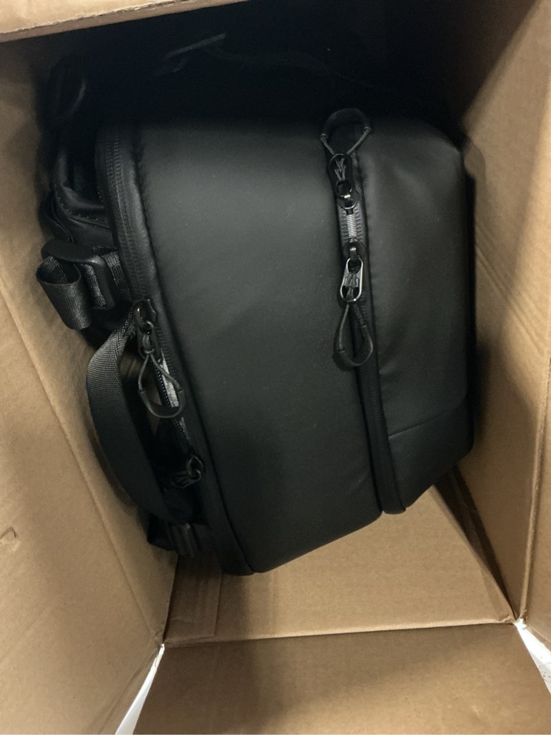 Condition photo showing As Is for UURig ULANZI BP09 Traker Camera Backpack • 22L • Versatile Camera Travel Bag • Quick Access • Well Organized Professional Photography Storage • Shoulder Backpack • for Sony/Nikon DSLR Cameras BP09 22L Shoulder Bag