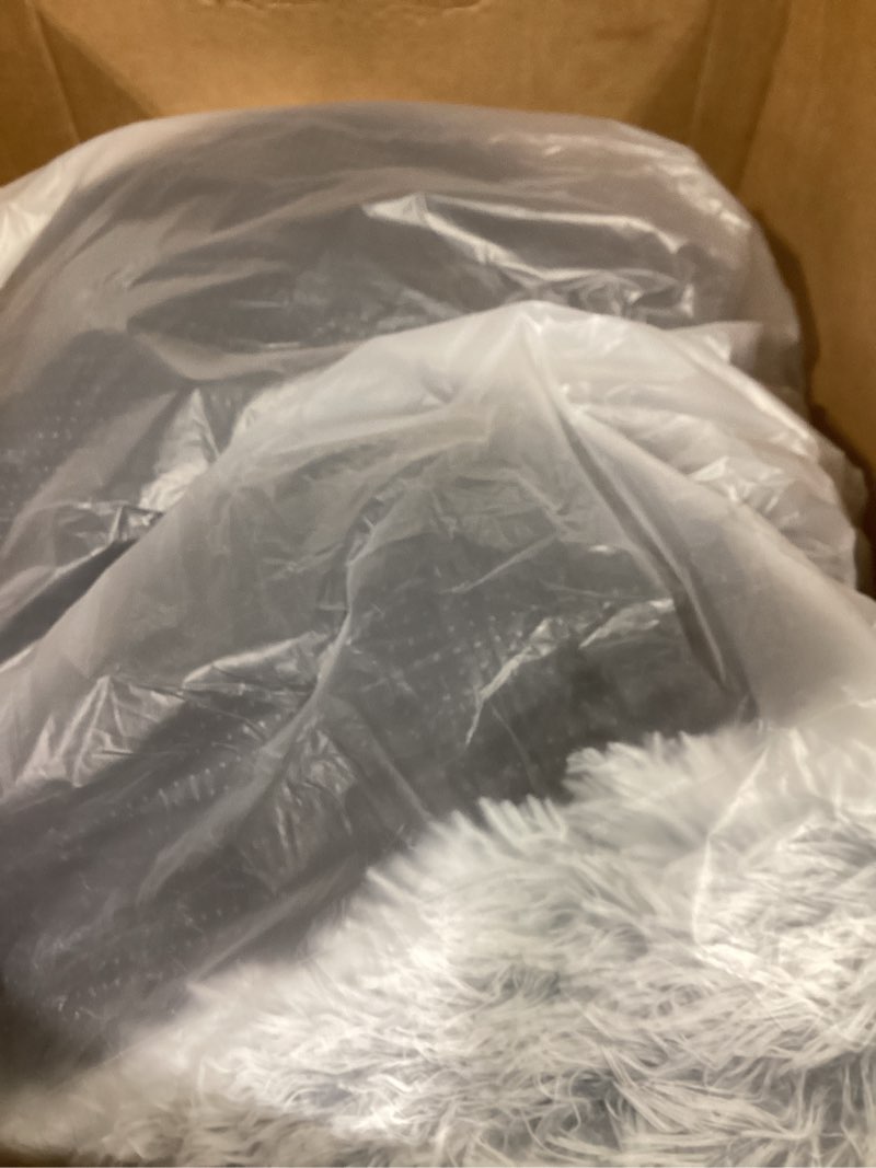 Condition photo showing New/Like New for Sweetcrispy Donut Dog Bed, Large Round Calming Cat Bed with Washable Waterproof Cushion, Anti-Anxiety & Anti-Slip Fluffy Cuddle Cozy Faux Fur Plush for Pet Puppy Indoor Sleeping (30.7"x30.7", Gery) Grey Donut-30.7×30.7×6 in