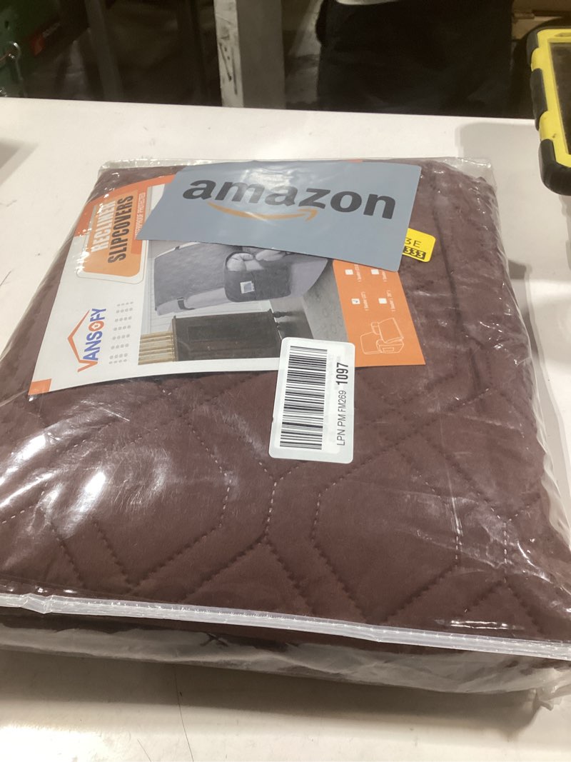 Condition photo showing New/Like New for vansofy 100% waterproof recliner chair covers, recliner cover non-slip dog chair cover furniture protector washable slipcover with pocket, elastic straps for pets, dogs(coffee, 22") coffee 22"