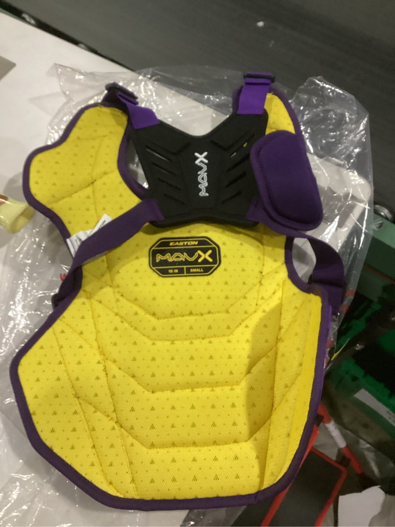 Condition photo showing Good Condition for easton | mav x series baseball catchers vest 