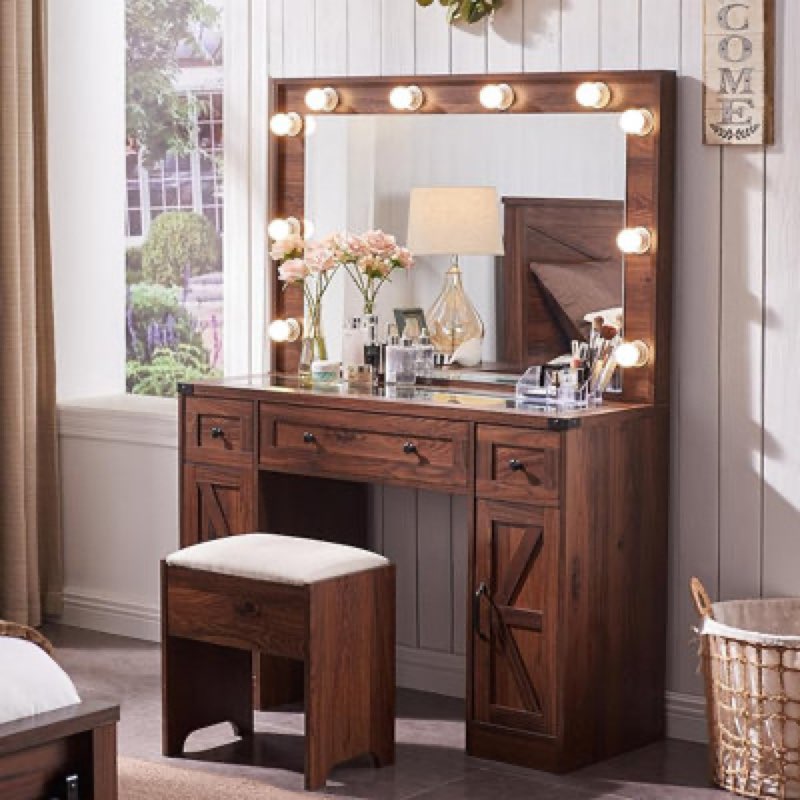 Alazia Vanity