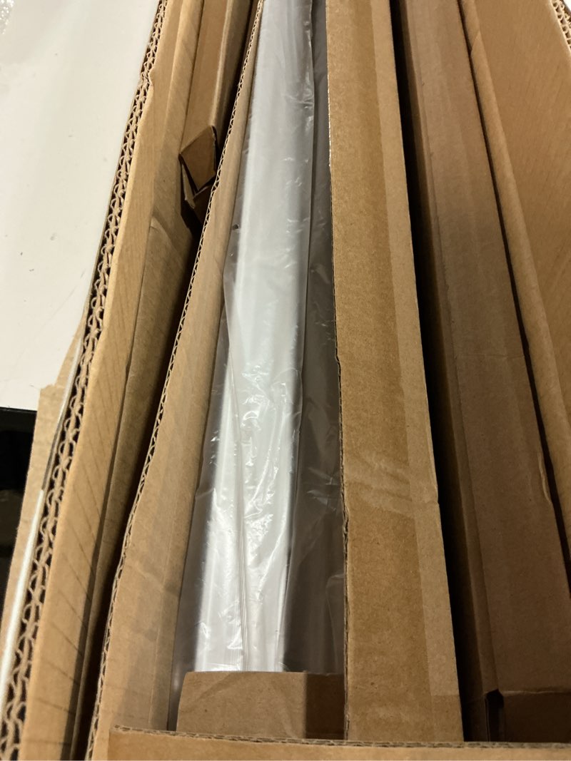 Condition photo showing Good Condition for SHINESTAR 4FT LED Shop Lights, 40W 5000LM 5000K LED Shop Light Super Bright 75% Energy-Saving Linkable T8 Light Tube Integrated Fixture for Workshop Garage Basement, 6 Pack 4FT/ 6-Pack