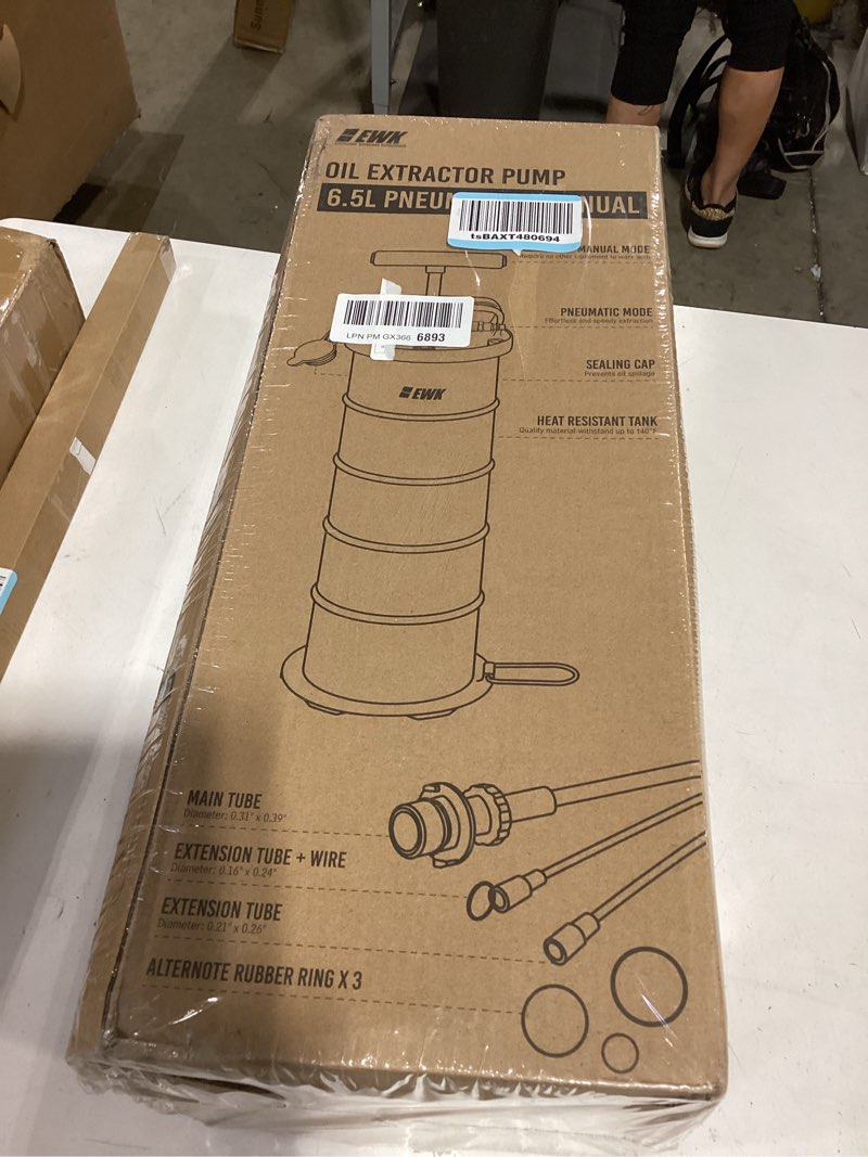 Condition photo showing New/Like New for ewk oil change kit, 6.5l pneumatic/manual oil extractor pump + 32mm low profile oil filter wrench socket, complete diy & garage solution for clean, maintenance 6.5l + 32mm oil filter wrench