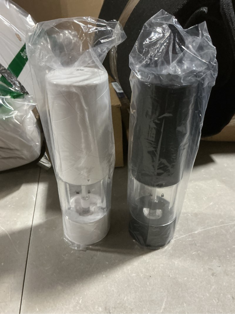 Condition photo showing Good Condition for electric salt and pepper grinder set, rechargeable automatic pepper mill grinder with led light gifts for women, adjustable coarseness shakers, one-hand operation for kitchen essentials rechargeable-upgrade black/white 2pc