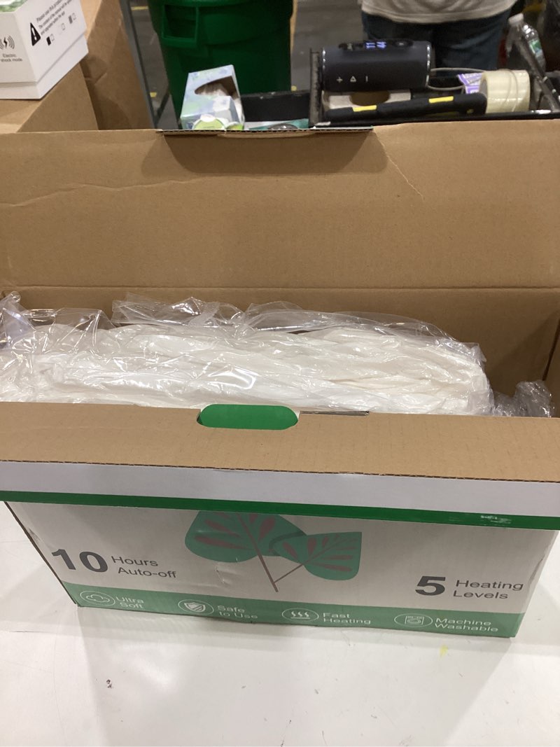 Condition photo showing New/Like New for Electric Blanket Full Size Heated Blanket - Soft Silky Warm Electric Blanket with 5 Heating Level & 10 Hour Auto Off Heating Blanket, ETL Certified & Machine Washable for Grandma Gifts(Cream White) Cream White 72" x 84" Full