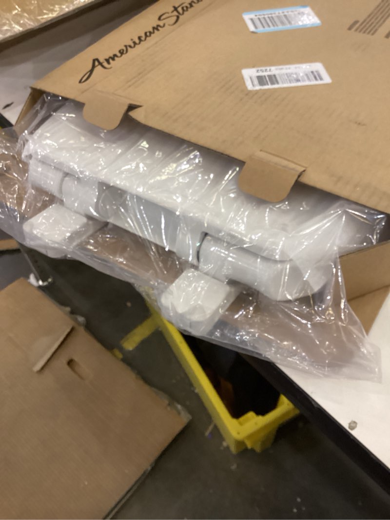 Condition photo showing New/Like New for Toilet seat