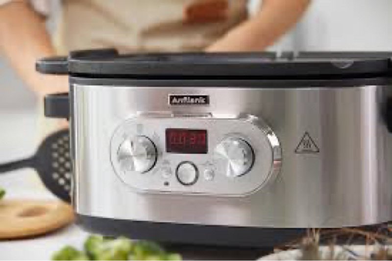 Anfilank 8-in-1 Multi-Cooker, Programmable 6.8 Quart SlowCooker for Steam, Bake, Roast, Sear, Sauté