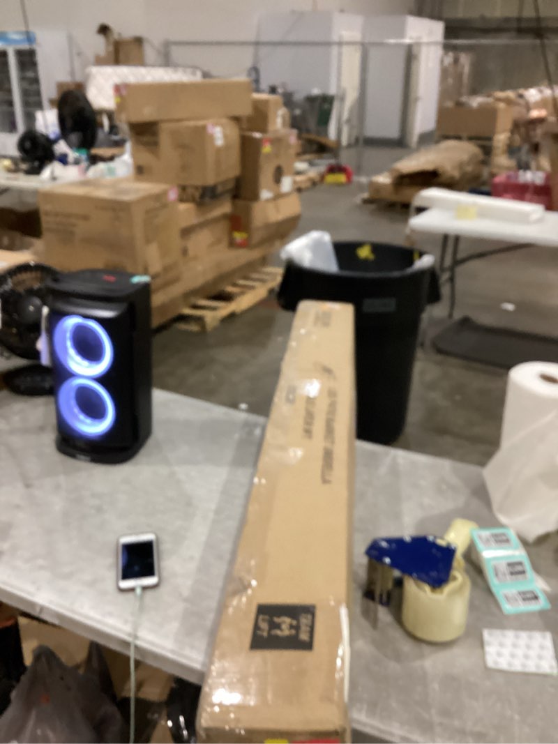 https://lotting-media.assets.bidfta.com/lotting_b7e50560-9784-49f2-8565-bd58dfb3ef8c