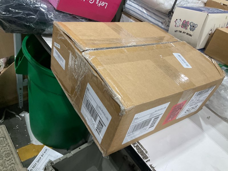 Condition photo showing Good Condition for Front Upper Control Arms for 2-4" Lift - 2007-2018 Chevy Silverado GMC Sierra 1500, 2007-2013 Avalanche, Escalade EXT, 2007-2014 Suburban 1500, Tahoe, Yukon XL, 2 Replacement Ball Joints, Wrinkle Red 2007-2018 Silverado Sierra 1500