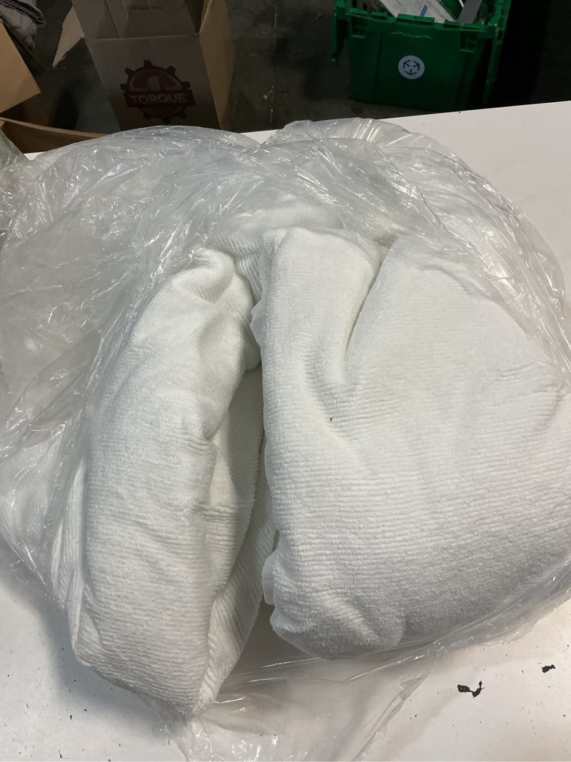 Condition photo showing As Is for quince ribbed quick dry bath sheet (set of 2), one size, white