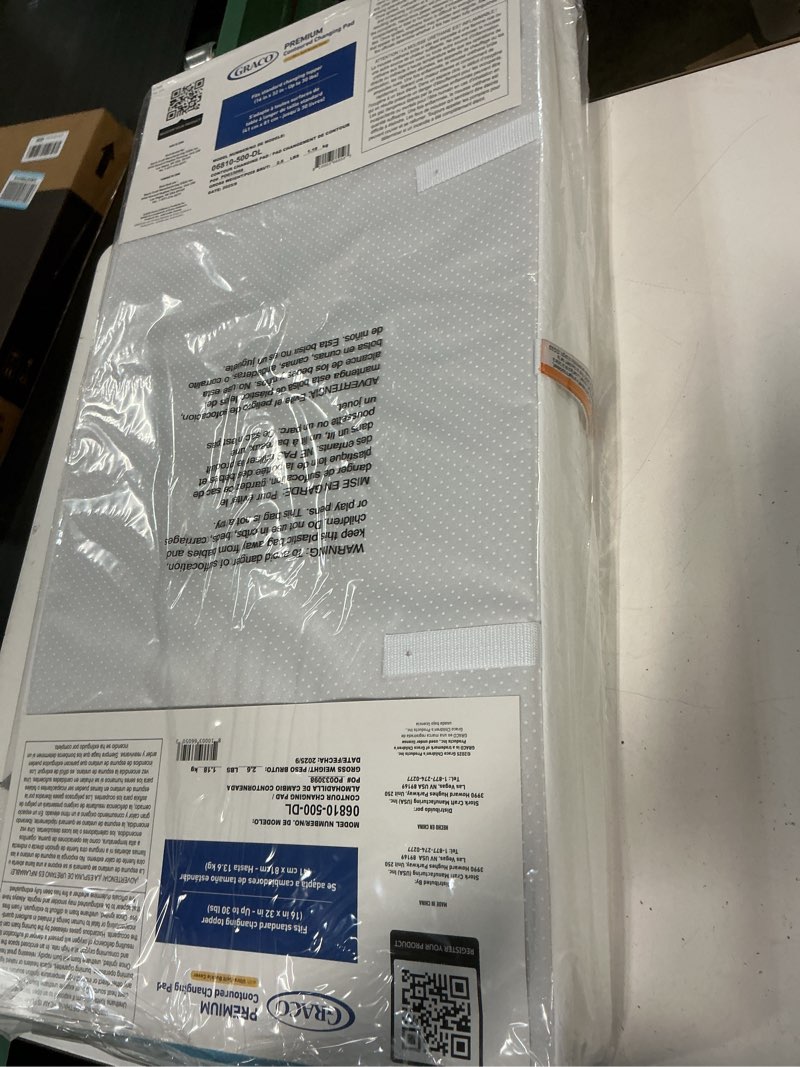 Condition photo showing New/Like New for Graco Premium Contoured Changing Pad – GREENGUARD Gold Certified, Water-Resistant, Ultra-Soft Buckle Cover, Contoured Baby Changing Pad, Fits Most Standard-Size Changing Toppers, Non-Skid Bottom