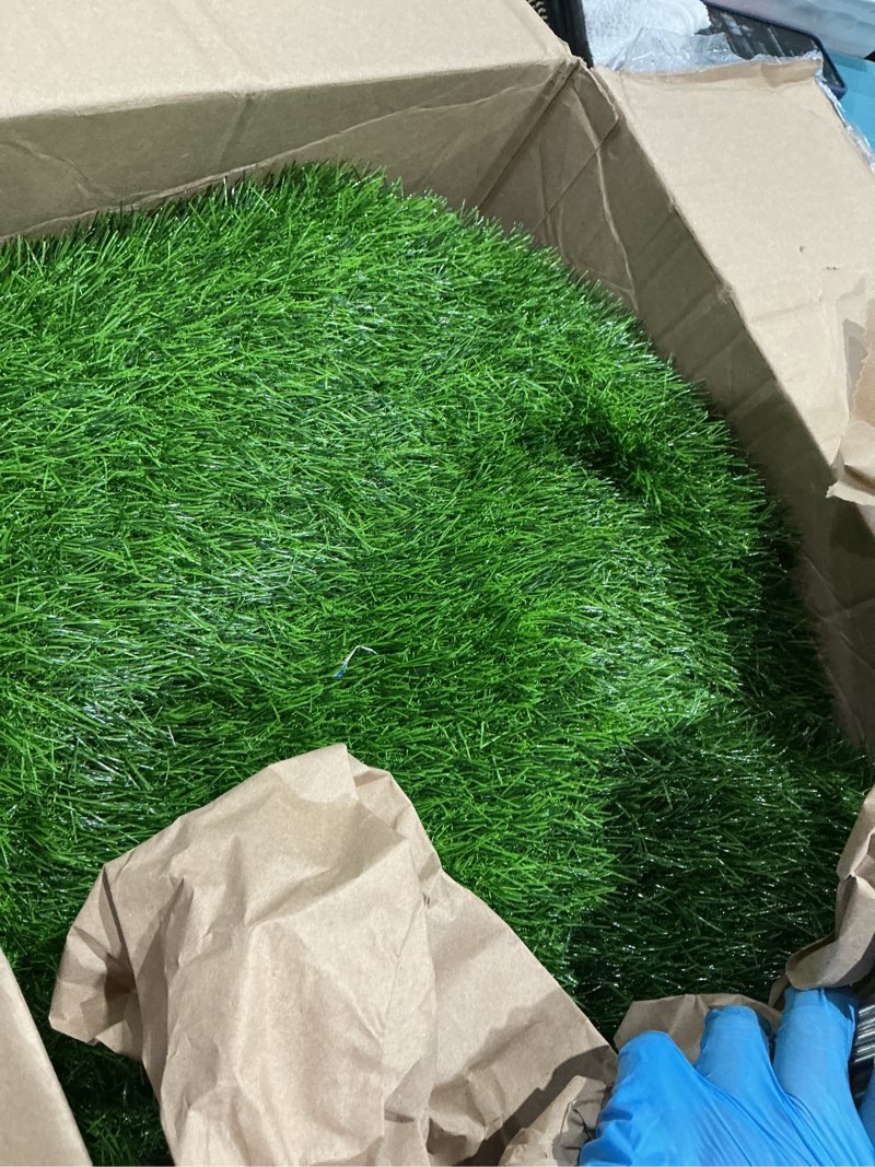 Condition photo showing Good Condition for artificial grass turf outdoor for garden landscape decoration, fake rug mat with drainage holes,synthetic grass lawn for balcony,backyard,patio,gate,pool deck, dog potty training grass 4ftx6ft 4x6ft