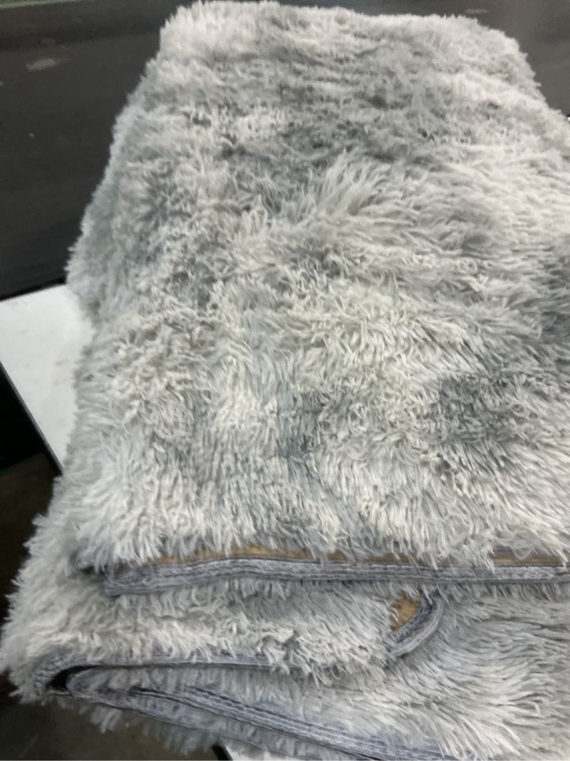 Condition photo showing Good Condition for KICHOWUA 6x9 Light Grey Fluffy Shag Area Rug for Bedroom, Soft Plush Fuzzy Washable Non Slip Carpet for Living Room, Modern Comfy Furry Shaggy Large Rug for Kids Baby Boys Nursery Dorm, Tie-Dye Gray Tie-dyed Light Grey 6' x 9' (Rectangular)
