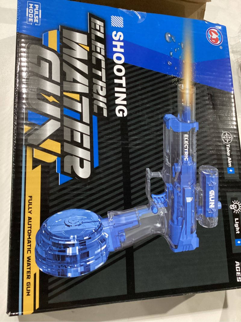 Shooting electric water gun