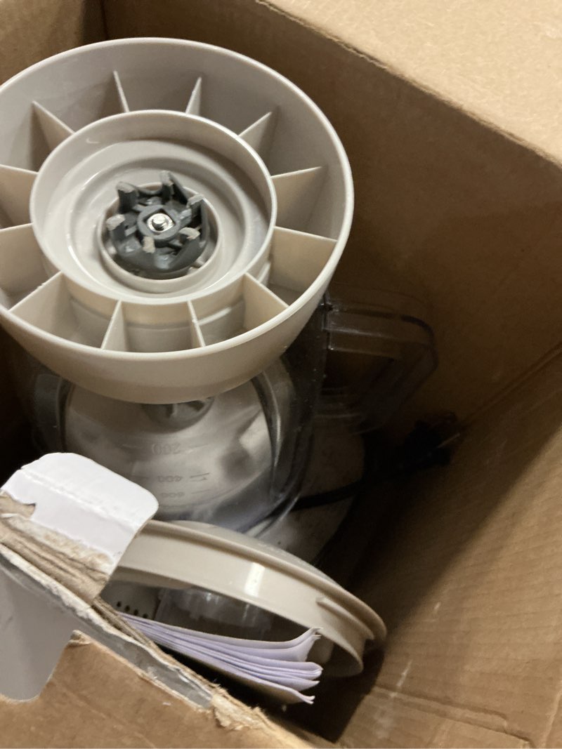 Condition photo showing Good Condition for bella 10 speed countertop blender, juicer & smoothie maker, fits-anywhere™ kitchenware, slim flip & store design, dishwasher safe 48oz capacity pitcher & lid, stainless steel blade, 450 watt, oatmilk oatmilk 6 cup