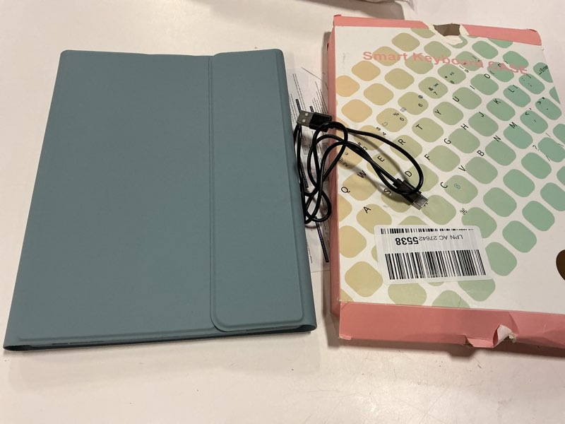 Condition photo showing New/Like New for iPad 10.2 Keyboard Case for 9/iPad 8/iPad7 (2021/2020/2019)Touchpad Detachable with Pencil Holder Slim Leather Folio Smart Cover 9/8/7 Generation (iPad9/iPad8/iPad7, Sky Blue) iPad9/iPad8/iPad7 10.2inch Sky Blue