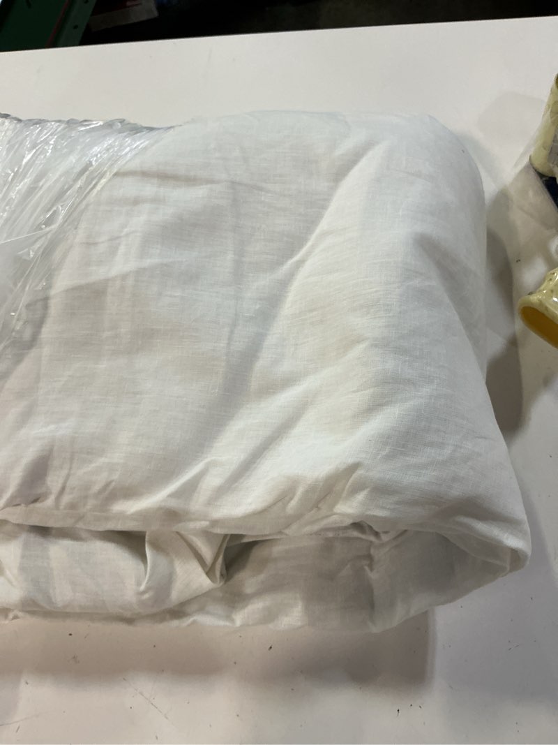 Condition photo showing Good Condition for european linen room darkening curtain - single panel, 96x84, white