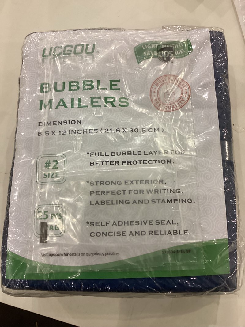 Condition photo showing New/Like New for UCGOU Bubble Mailers 8.5x12 Inch Navy Blue 25 Pack Usable Size 8.5x11 Poly Padded Envelopes #2 Medium Mailing Opaque Packaging Postal Self Seal Waterproof Boutique Shipping Bags for Clothes Makeup Navy Blue 8.5x12" 25PC