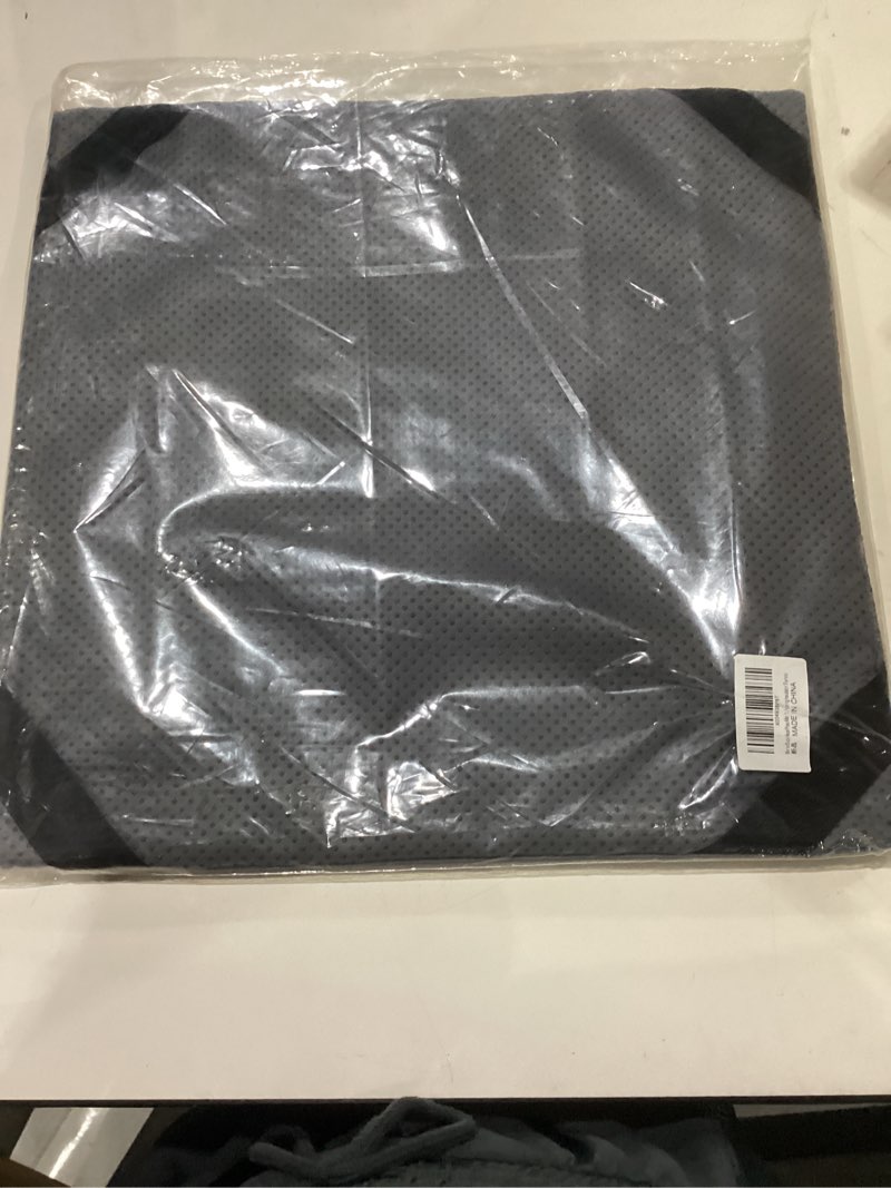 https://lotting-media.assets.bidfta.com/lotting_b7fac82c-b372-4696-a8fc-62a5a108aff7