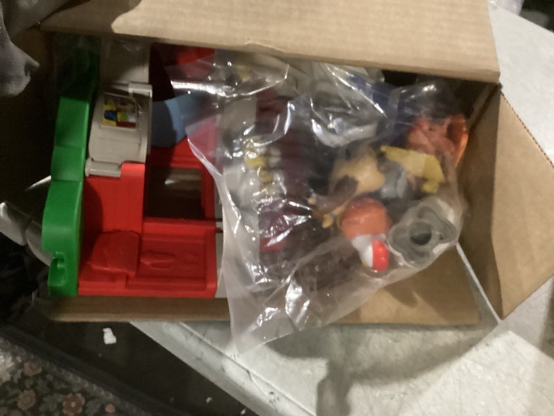 Condition photo showing Good Condition for Fisher-Price Little People Toddler Learning Toy Caring for Animals Farm Playset with Smart Stages for Pretend Play Kids Ages 1+ years (Amazon Exclusive)