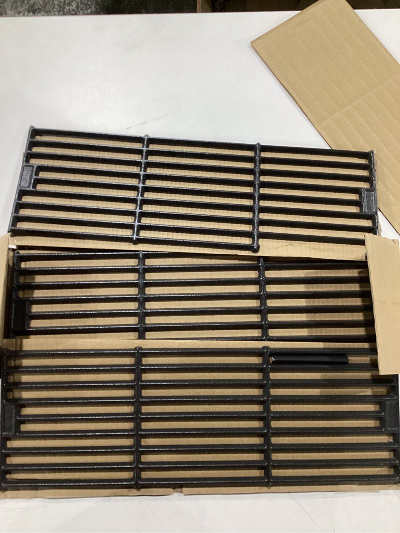 Condition photo showing As Is for c6505a(4-pack) 19 3/4" cast iron cooking grid grates replacement for chargriller 2121, 2123, 2222, 2828, 3001, 3008, 3030, 3725, 4000, 4208, 5050, 5072, 5252, 9020