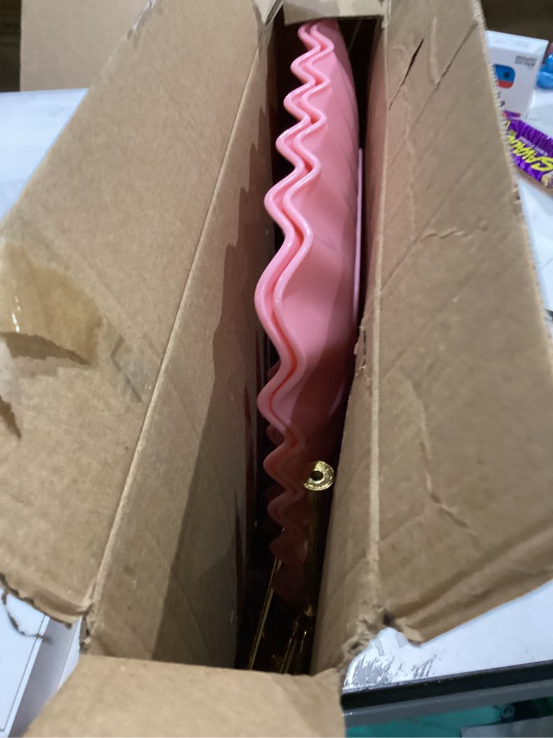 Condition photo showing As Is for 6 Pcs Valentines Day Pink Serving Trays Plastic Platters Dessert Cupcake Holder Party Supplies 14.4 x 9.3 Inches Rectangular Cookie Snack Display Tray for Wedding Restaurant Gradient Pink