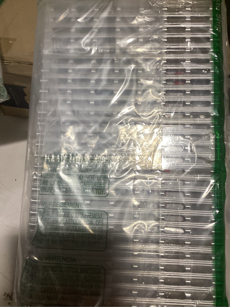 Condition photo showing Good Condition for disposable aluminum grill liner. set of 12 sheets of grill topper 12-pack