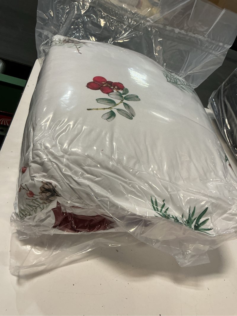 Condition photo showing New/Like New for DJY Christmas Comforter Set King Size Red Cardinal Bird Poinsettia 7 Pieces Bed in a Bag Rustic Checkered Pattern Christmas Bedding Set, Soft Microfiber Festive Winter Holiday Comforter (104''x90'') Cardinal Bird King