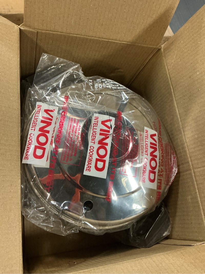 Condition photo showing New/Like New for Vinod Cookware 202 Multi Pot With Idli And Dhokla Plate Silver Small, 7-Pieces