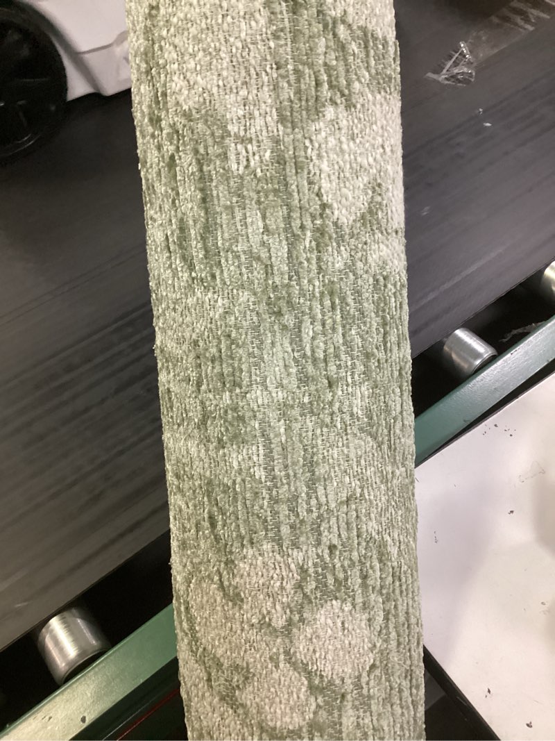 Condition photo showing As Is for area rug threshold 5ft x 7ft green botanical
