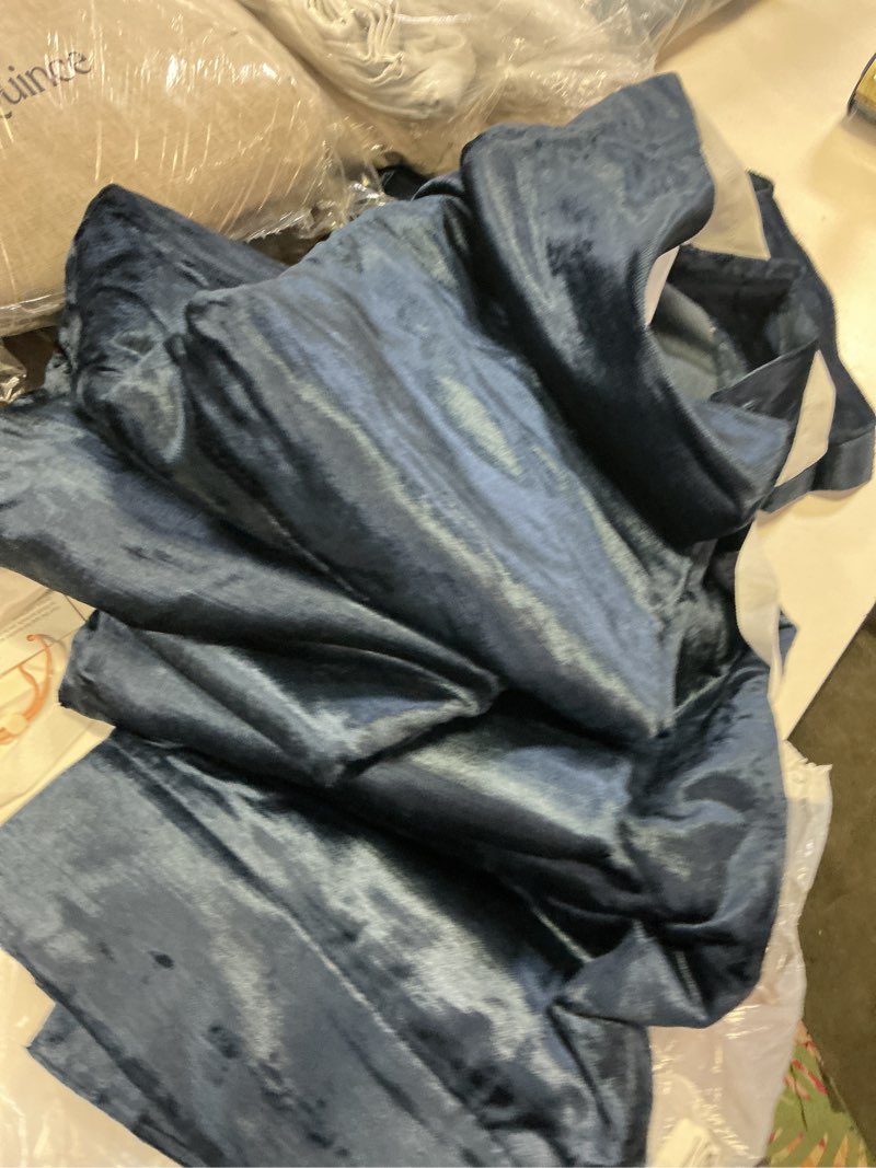Condition photo showing Good Condition for luster velvet room darkening curtain - single panel navy 48in x 108in
