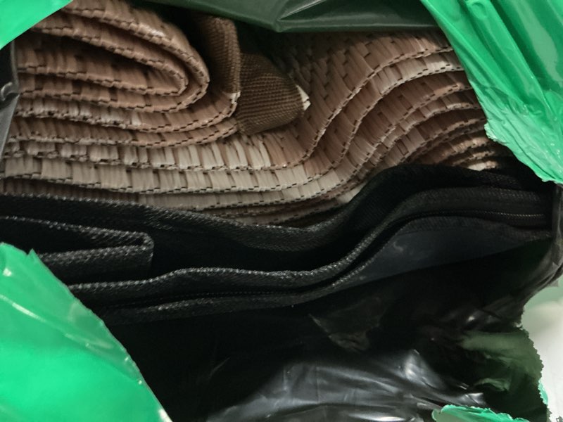 Condition photo showing Good Condition for hebe waterproof outdoor rug 5x8 for patios, floral reversible plastic straw rug patio mat, indoor ou