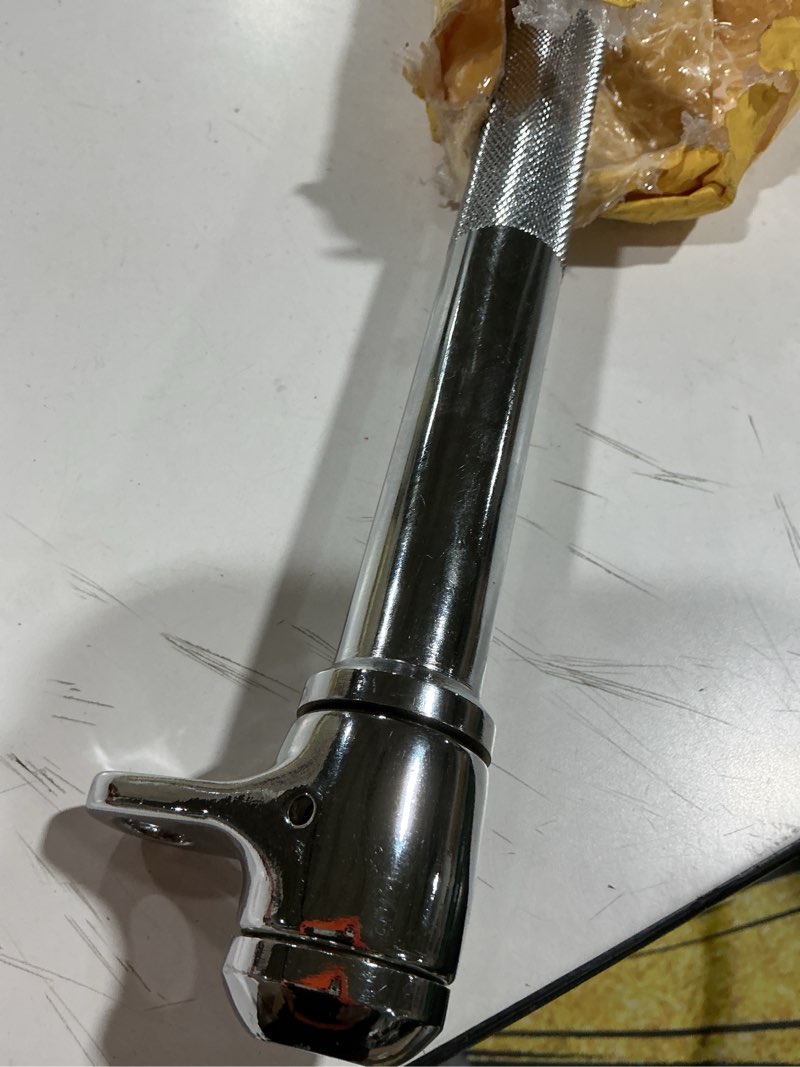 Condition photo showing Good Condition for AmStaff 48" Straight Ez Curl Lat Pull Down Bar with Revolving Double Hook for Dual Pulley Cable Machines, Functional Trainer Multi-Purpose Attachment Straight Bar