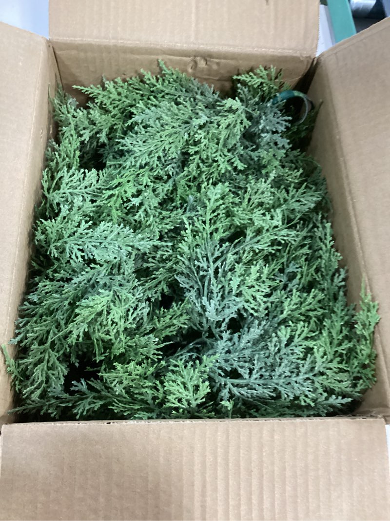 Condition photo showing Good Condition for Christmas Garland, 9ft Pre-Lit Christmas Garland with Lights, Battery Operated with Pine Cones & Red Berries, Artificial Christmas Greenery for Mantle, Staircase, Doorway, Indoor Outdoor Decorations 9FT Green