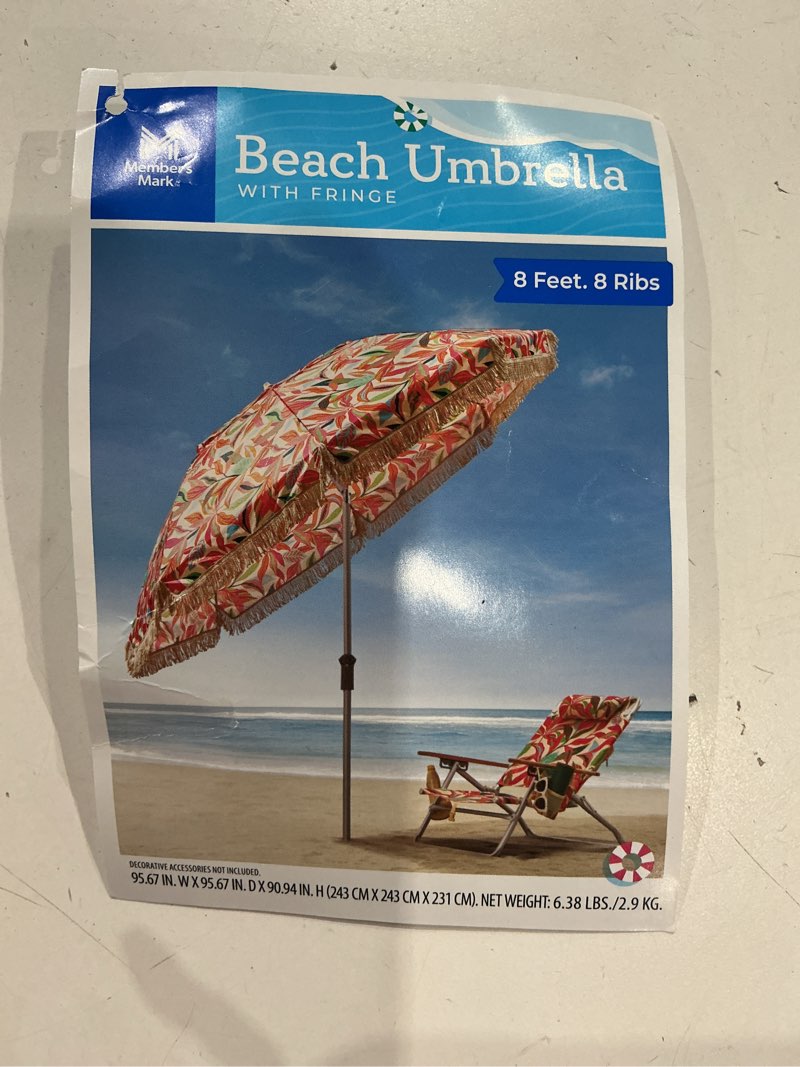 Condition photo showing Good Condition for beach umberella 